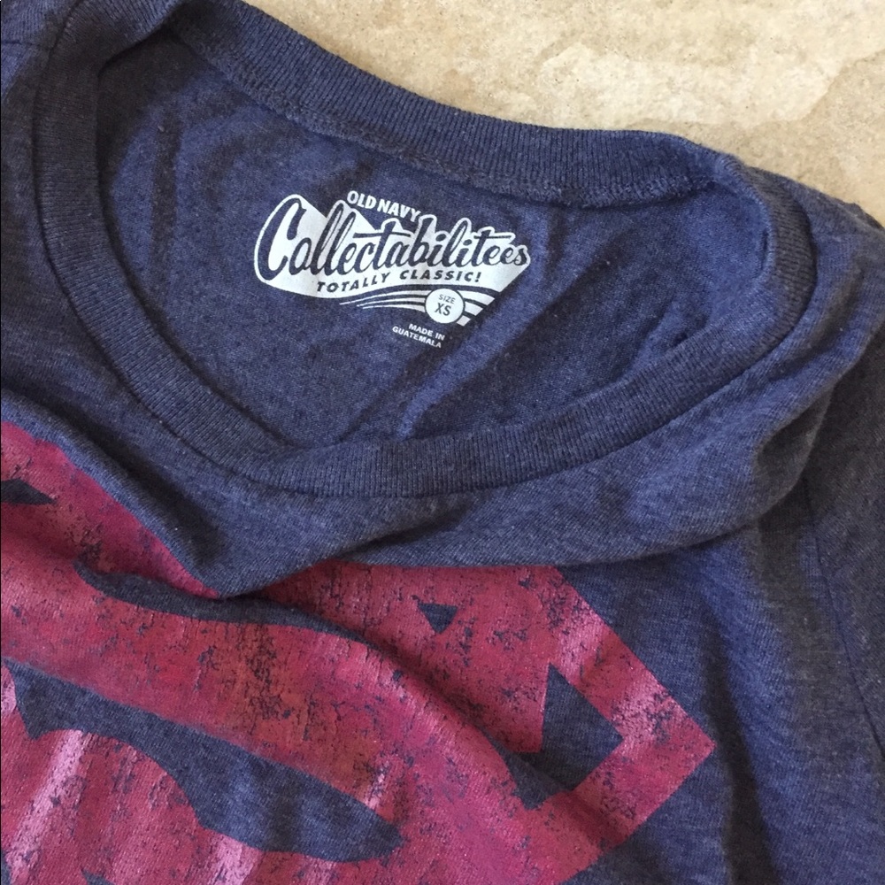🚨🎉HP ⭐️ Old Navy Super Woman Girl Shirt XS - Picture 3 of 3